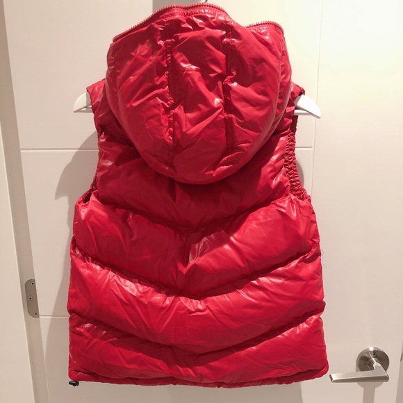 Down vest - Picture 3 of 3